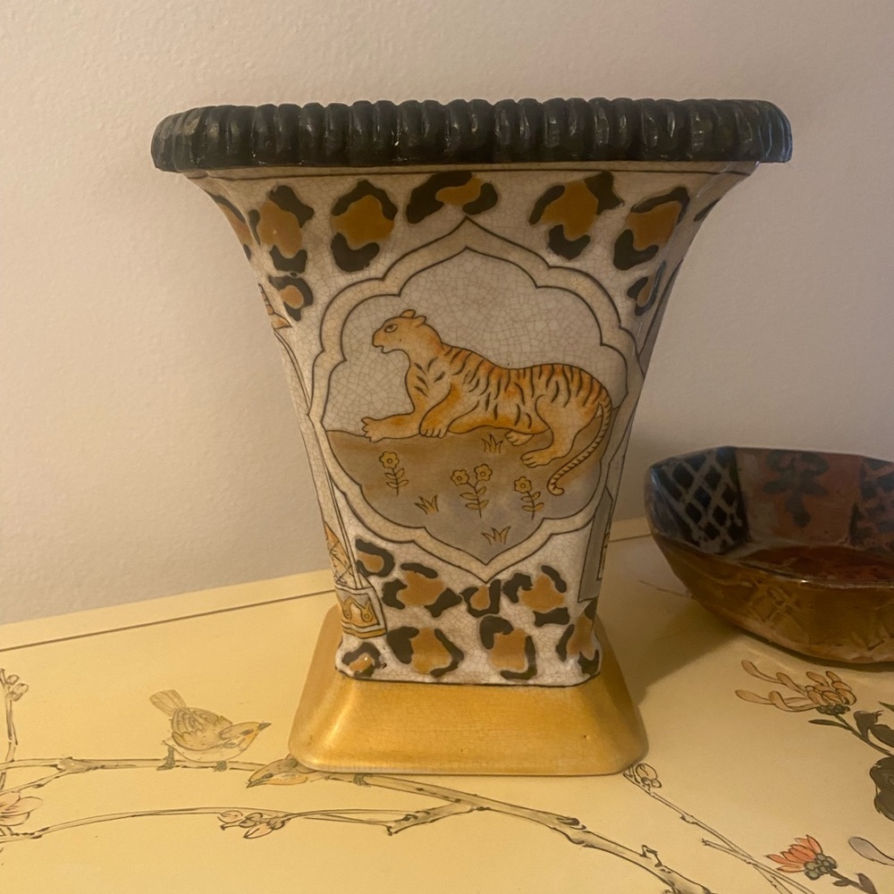 RARE FIND -  Vase Planter Crackle Finish Leopard Horse Elephant by Formalities